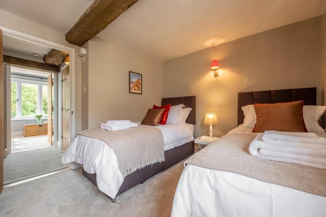Boxford  Heavenly 16Th Century Cottage In Pretty Rural Village - Swan'S Nest מראה חיצוני תמונה
